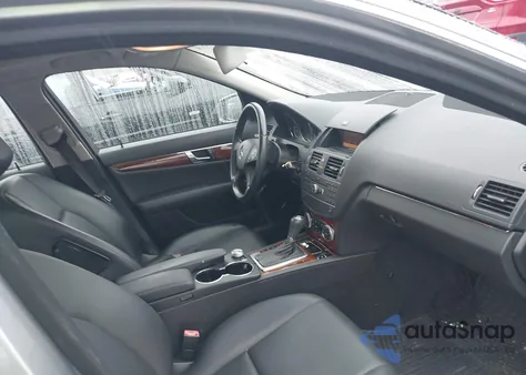 2011 Mercedes-Benz C 300 Luxury 4Matic/Sport 4Matic from USA, damaged, VIN WDDGF8BB7BR140545